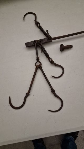 Báscula romana. Antigüedad de 1935