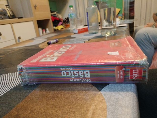 Dicionário elementar básico