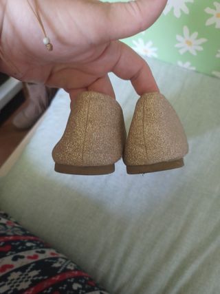 Manoletinas brillantes doradas 37