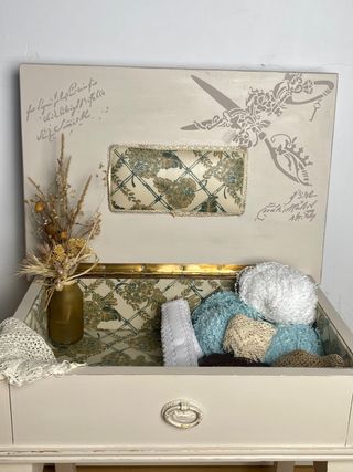 Mesita costurero vintage