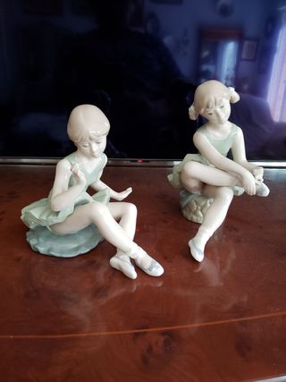 Dos figuras de porcelana  D'Avila