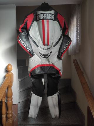 MONO CUERO BERIK. Talla M/48