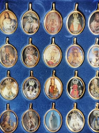 Colección Devociones de la Virgen en España