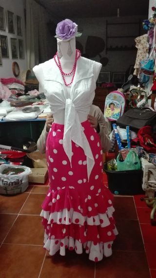 falda rociera chaleco