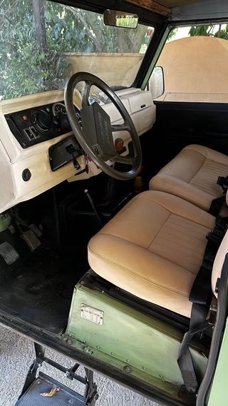 Land Rover Santana 1984