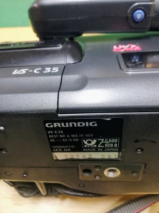 Videocamaras SANYO/PANASONIC/GRUNDIG.Tripodes.