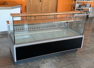 Vitrina carnicería - charcutería