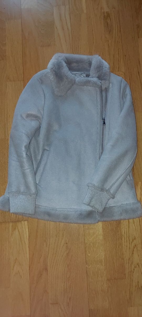 cazadora antelina niña