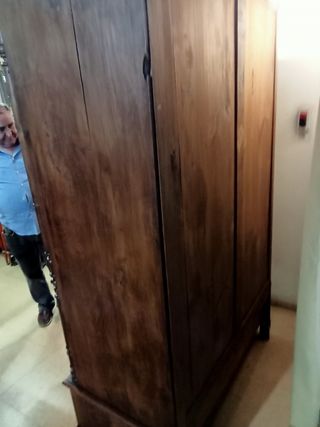 +100 AÑOS ARMARIO CASTAÑO COMPLETO BUEN ESTADO