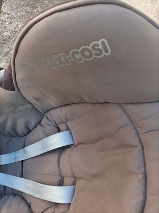 VENDO MAXI-COSI COMO NUEVA