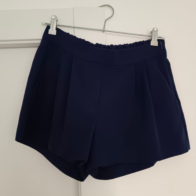 1€: Pantalón corto Easy Wear T.36