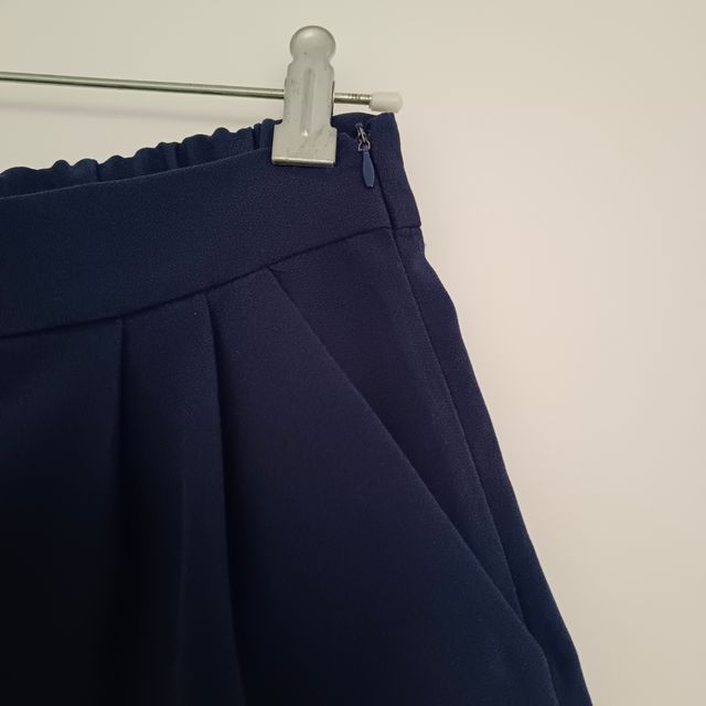 1€: Pantalón corto Easy Wear T.36