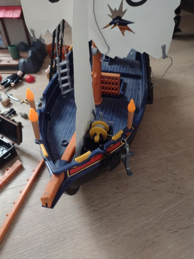 Playmobil juego barco pirata + varios.