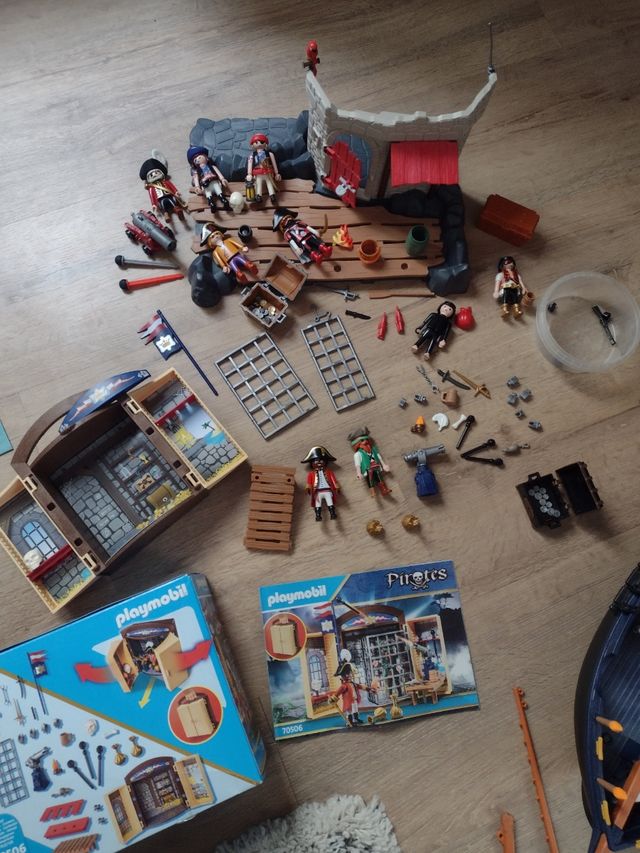 Playmobil juego barco pirata + varios.