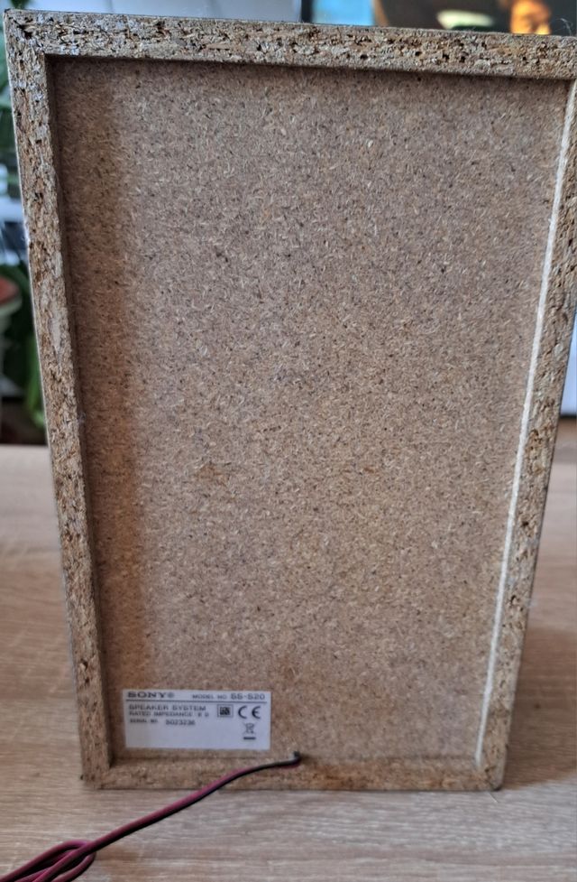 Altavoz Sony pequeño 