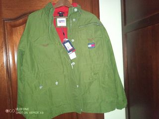 Cazadora Tommy Nueva con etiquetas
