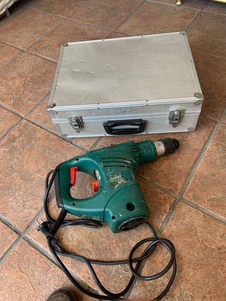 Taladro percutor