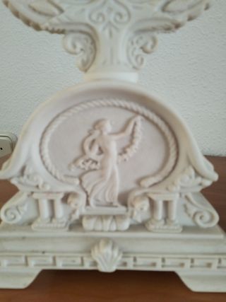 Pareja de candelabros, portavelas