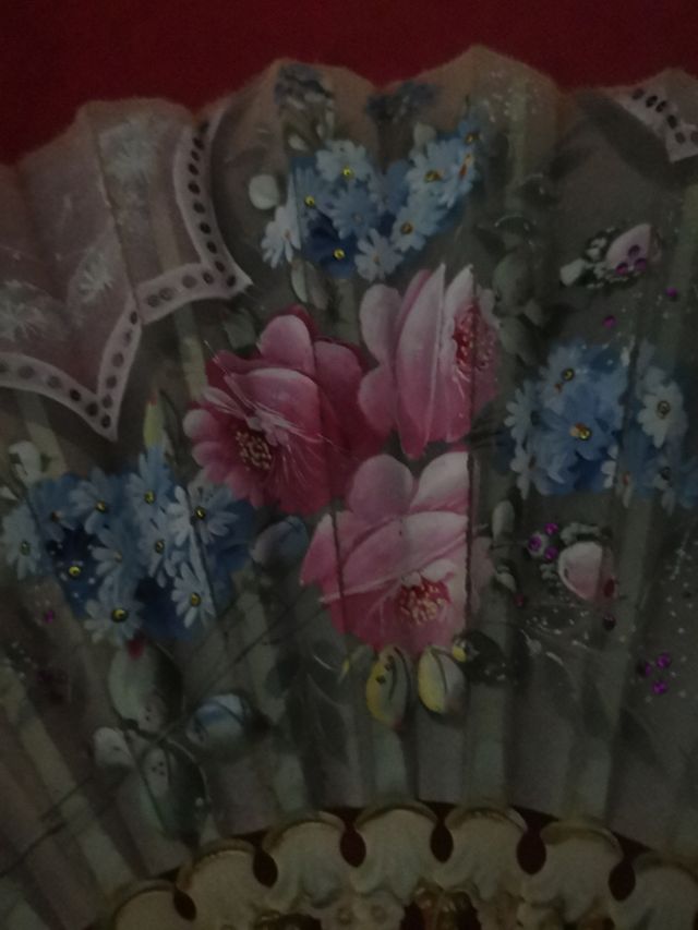 Abanico antigua de huesos