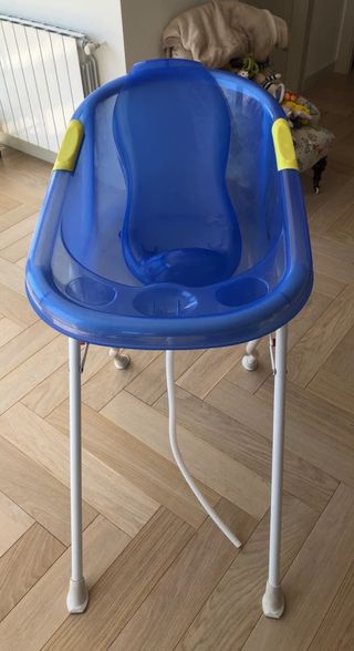 Bañera bebé con soporte y desagüe