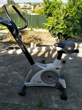 Bicicleta Estática "BH"