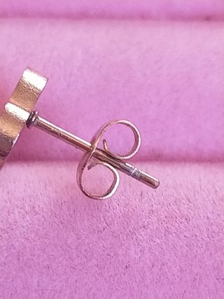 pendientes para bebé o para adulto son pequeñitos