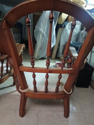2 Sillónes de madera maciza
