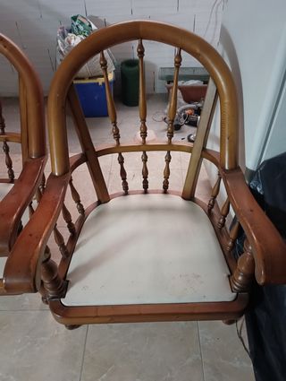 2 Sillónes de madera maciza