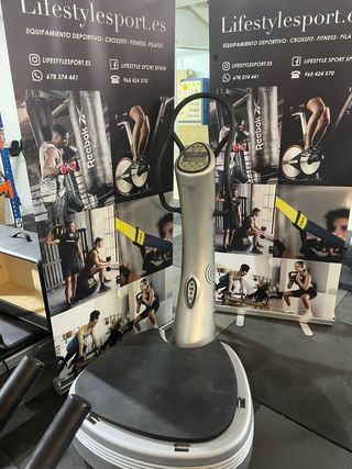 POWER PLATE PRO5 seminueva 