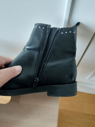 Botin zara kids negro con tachuelas 36