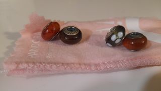 Charms pandora varios colores