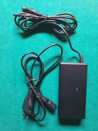 FUENTE DE ALIMENTACIÓN CANON K30120