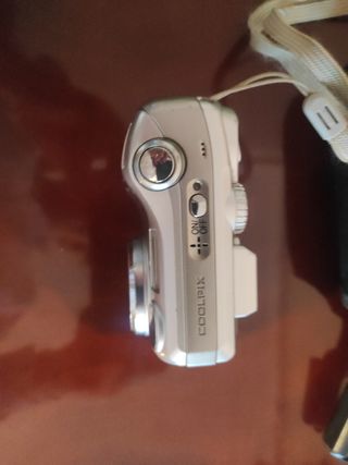 Camara de fotos Nikon Coolpix digital E3200