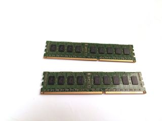 2 Memoria RAM 8GB(2*4) KVR1333D3D8R9S/4G Kingston