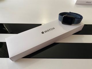 Apple Watch SE 44mm Space Gray