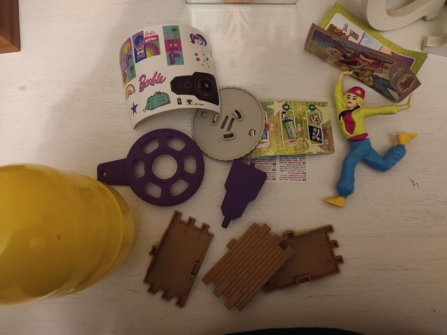 Barbie sorpresa uovo Kinder maxi 2023