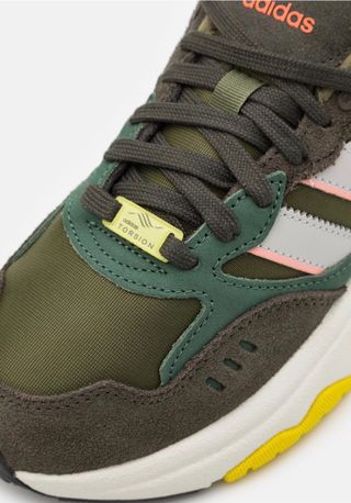 Adidas Retropy F90.""Sin caja""