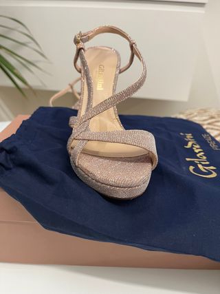 Zapatos de novia o invitada marca Gilardini