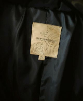 Parka con cinturón White Rose