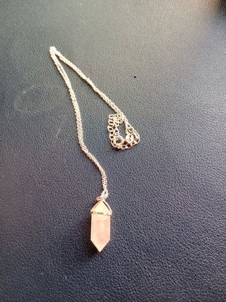 Collar plata con piedra cuarzo rosa San Saru