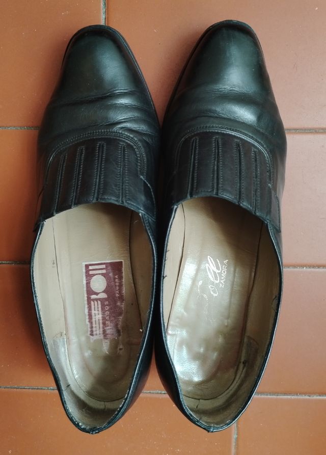 Zapato cerrado negro