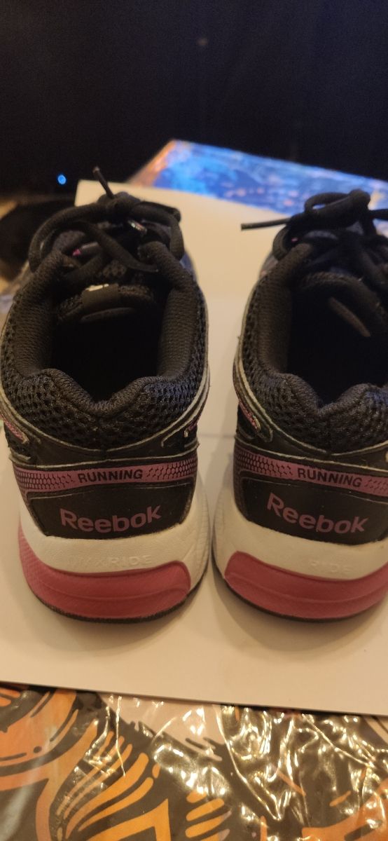 tg 36 però calza un po' più grande