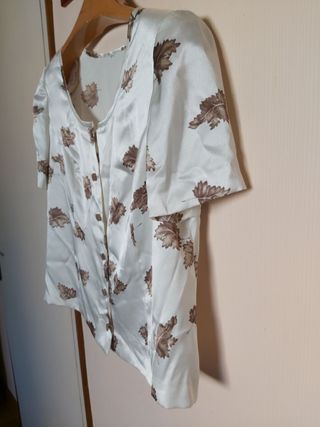 Blusa T-54 satinada 