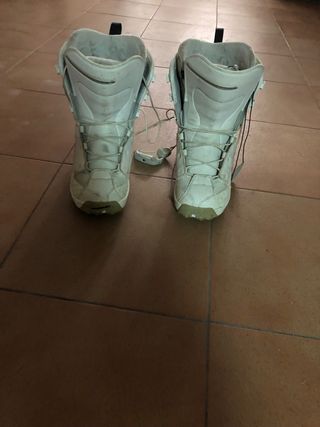 Botas para la sierra snowboard...