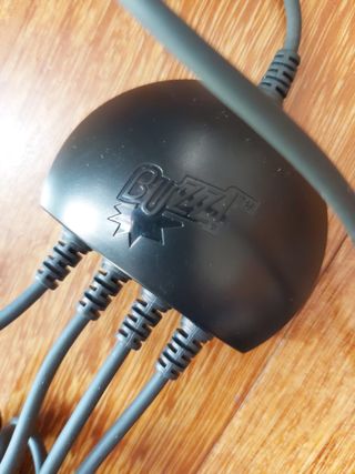 Mandos Buzz PlayStation 2