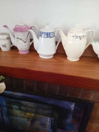 Set di 4 caffettiere antiche in porcellana