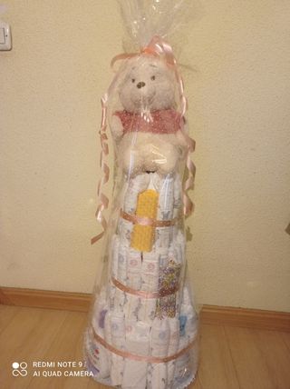 TARTA DE PAÑALES POR ENCARGO