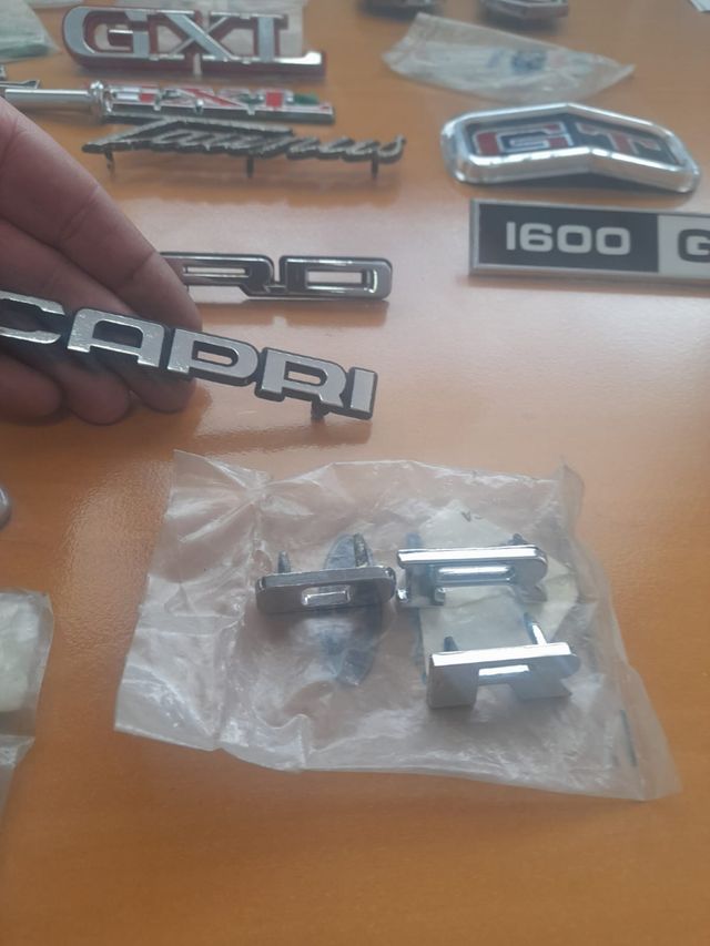 piezas varias Ford clasico