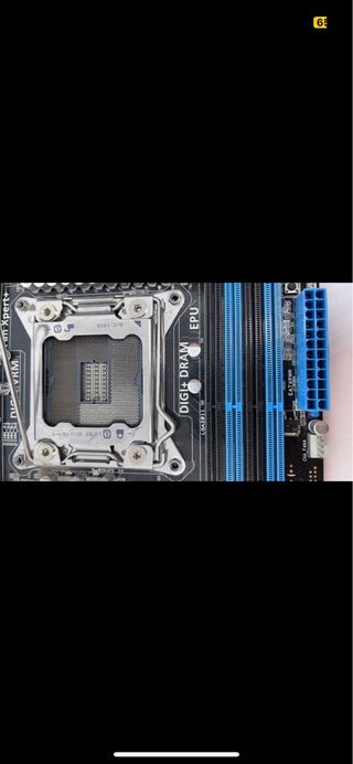 Placa base ASUS LGA 2011 