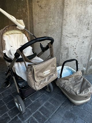 Silla BEBÉCAR beige con capazo 